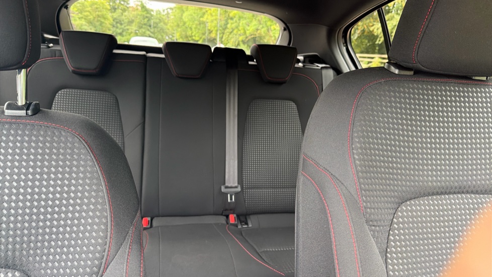 Ford Focus 1.0 EcoBoost ST-Line 5dr Petrol Hatchback - Image 15