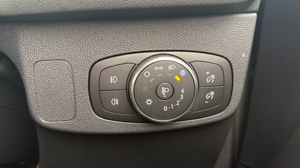Ford Focus 1.0 EcoBoost ST-Line 5dr Petrol Hatchback - Image 24