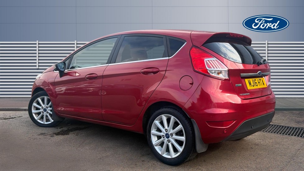Ford Fiesta 1.0 EcoBoost Titanium 5dr Powershift Petrol Hatchback - Image 2