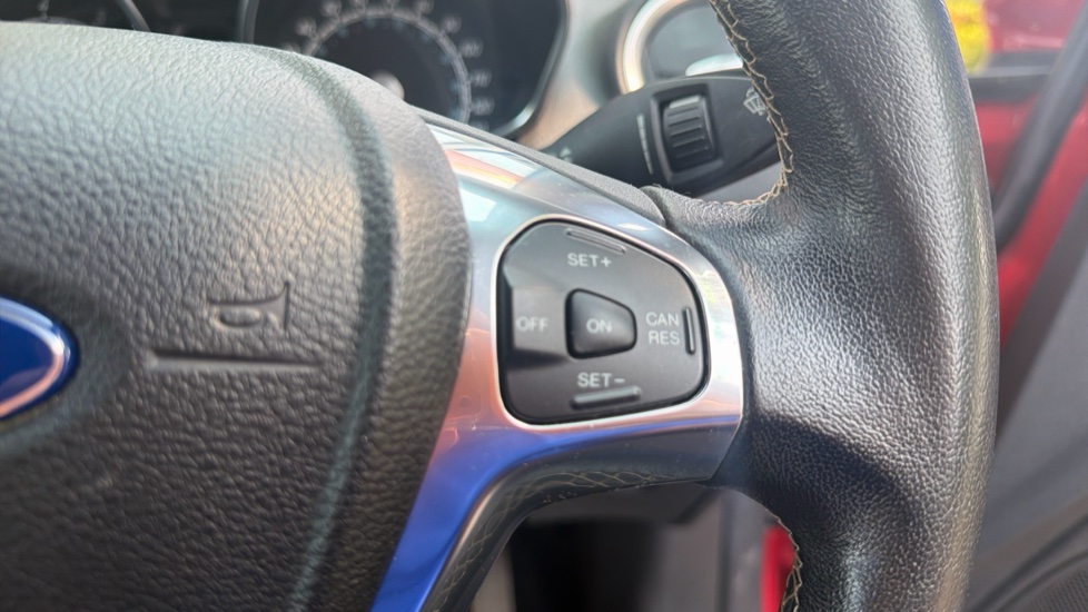 Ford Fiesta 1.0 EcoBoost Titanium 5dr Powershift Petrol Hatchback - Image 23