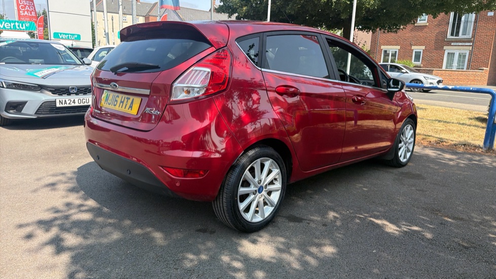 Ford Fiesta 1.0 EcoBoost Titanium 5dr Powershift Petrol Hatchback - Image 37