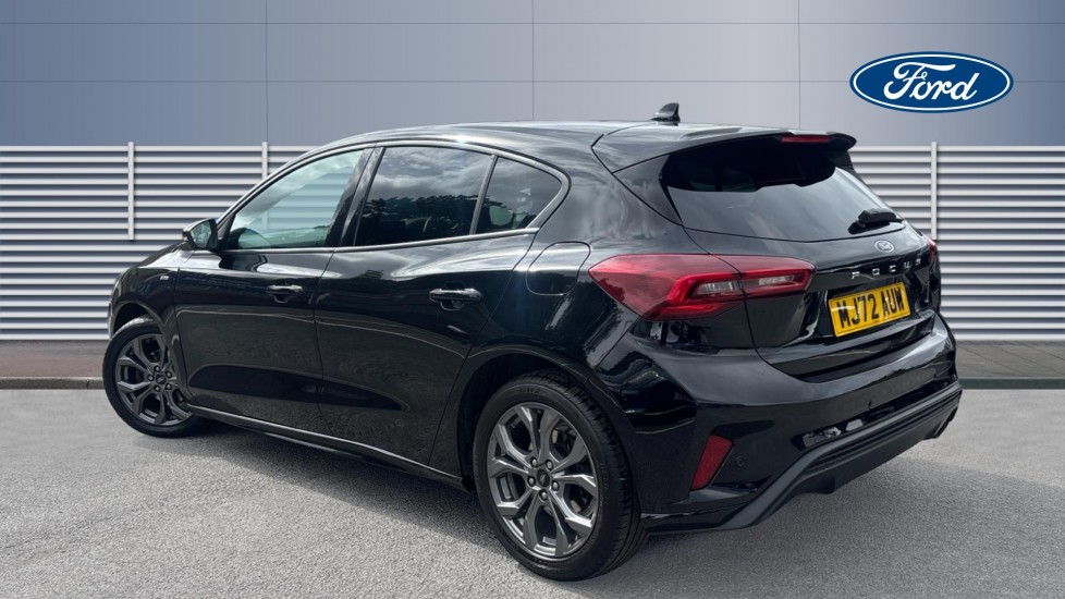 Ford Focus 1.0 EcoBoost ST-Line 5dr Petrol Hatchback - Image 2