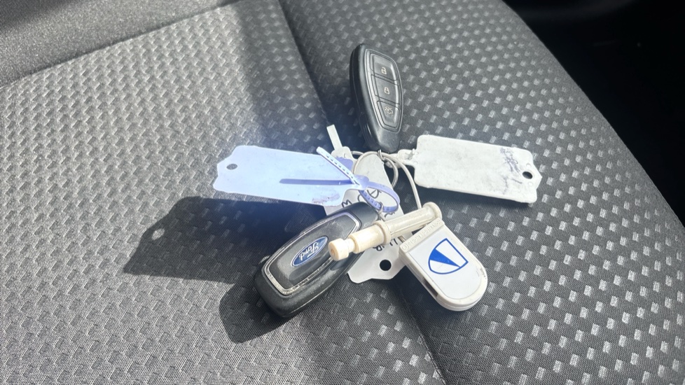 Ford Focus 1.0 EcoBoost ST-Line 5dr Petrol Hatchback - Image 20
