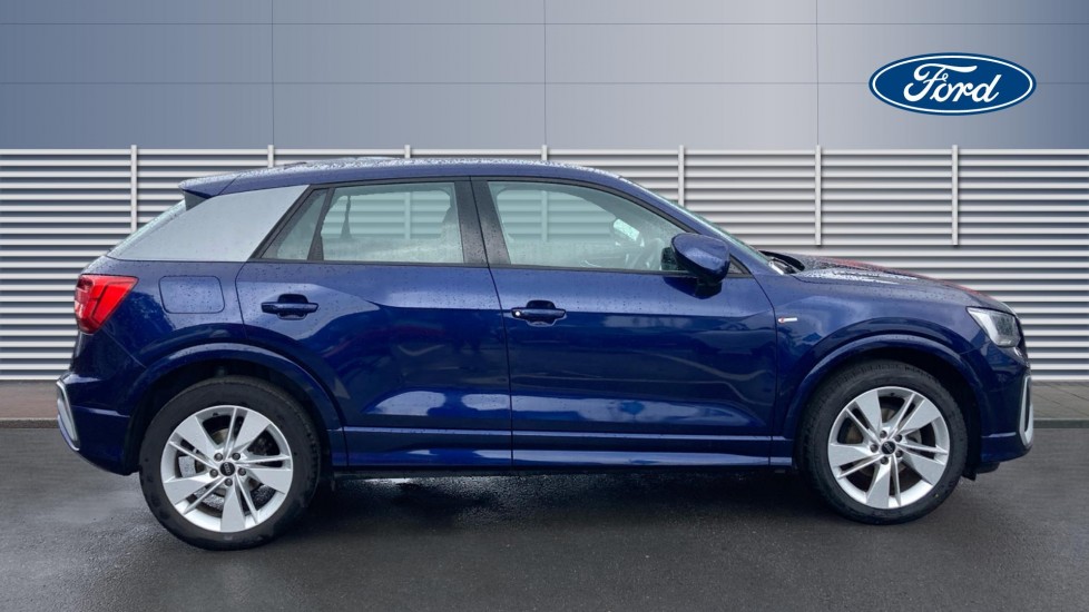 Audi Q2 35 TFSI S Line 5dr S Tronic Petrol Estate - Image 5