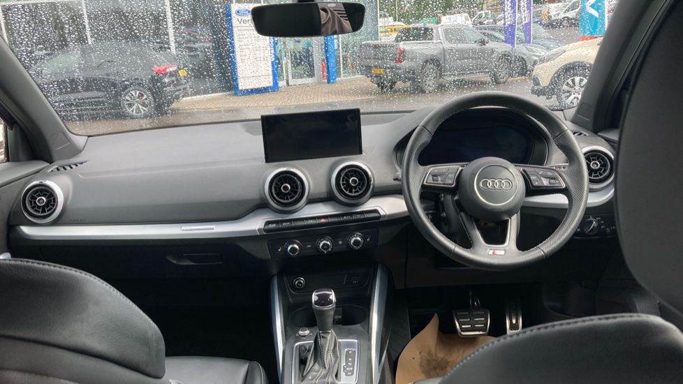Audi Q2 35 TFSI S Line 5dr S Tronic Petrol Estate - Image 10