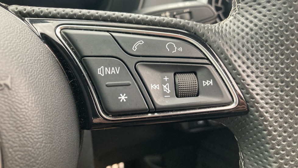 Audi Q2 35 TFSI S Line 5dr S Tronic Petrol Estate - Image 26