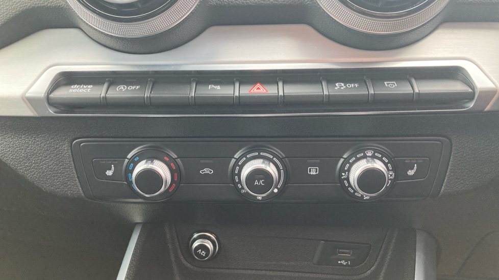 Audi Q2 35 TFSI S Line 5dr S Tronic Petrol Estate - Image 30