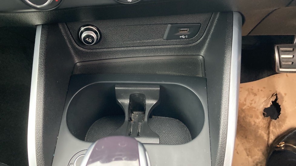 Audi Q2 35 TFSI S Line 5dr S Tronic Petrol Estate - Image 31