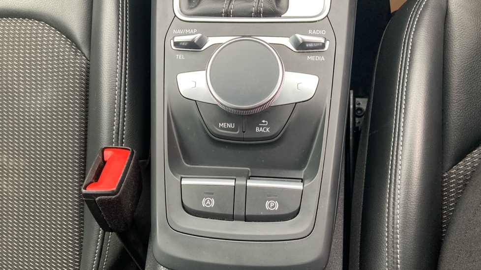 Audi Q2 35 TFSI S Line 5dr S Tronic Petrol Estate - Image 33