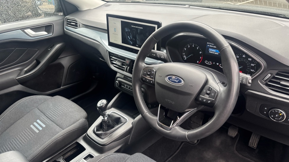 Ford Focus 1.0 EcoBoost Active 5dr Petrol Hatchback - Image 11