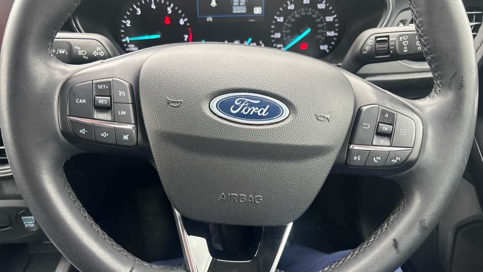 Ford Focus 1.0 EcoBoost Active 5dr Petrol Hatchback - Image 27