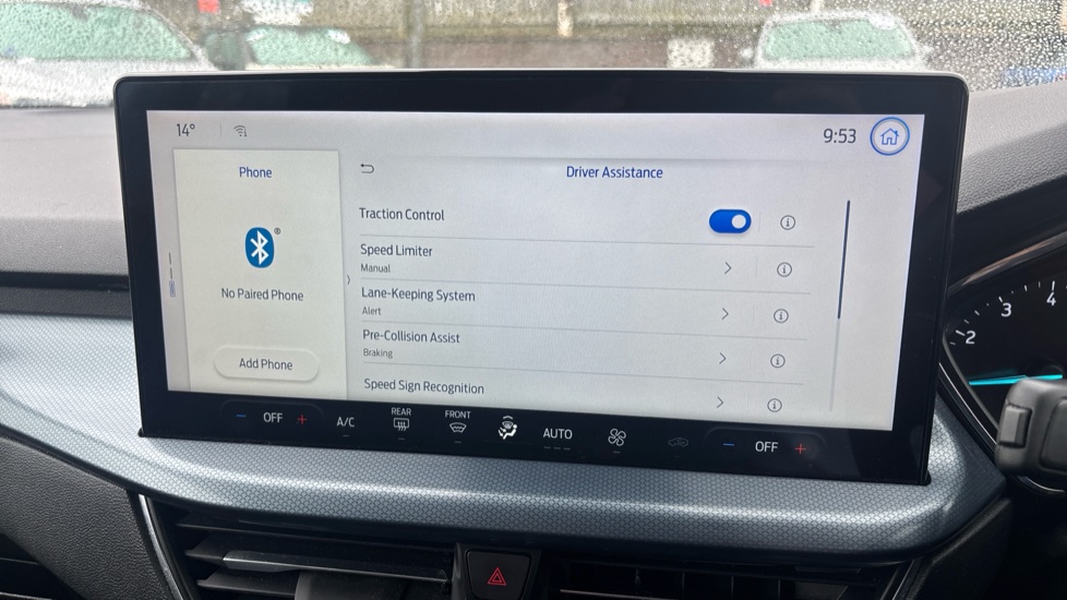 Ford Focus 1.0 EcoBoost Active 5dr Petrol Hatchback - Image 38