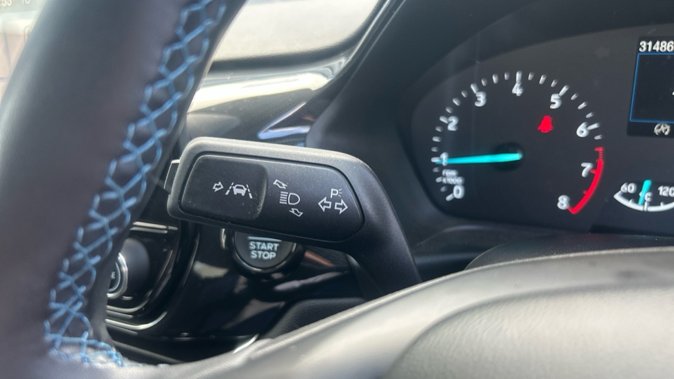 Ford Fiesta 1.0 EcoBoost Active 5dr Petrol Hatchback - Image 32