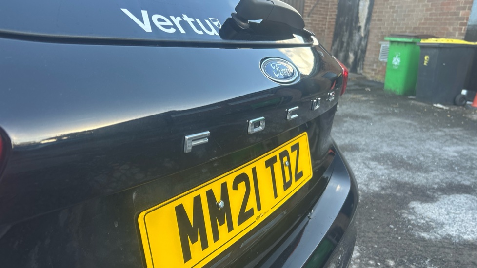 Ford Focus 1.0 EcoBoost Hybrid mHEV 125 Titanium X Ed 5dr Petrol Hatchback - Image 21