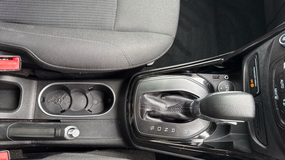 Ford B-MAX 1.6 Titanium 5dr Powershift Petrol Hatchback - Image 13