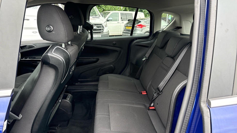 Ford B-MAX 1.6 Titanium 5dr Powershift Petrol Hatchback - Image 16
