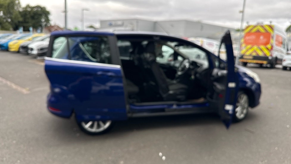 Ford B-MAX 1.6 Titanium 5dr Powershift Petrol Hatchback - Image 35