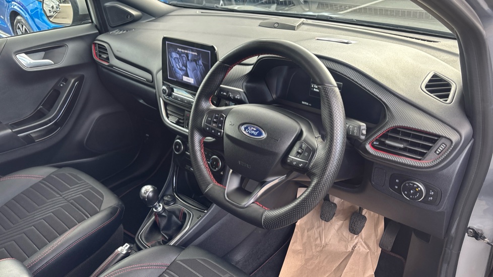 Ford Puma 1.0 EcoBoost Hybrid mHEV ST-Line X 5dr Petrol Hatchback - Image 11