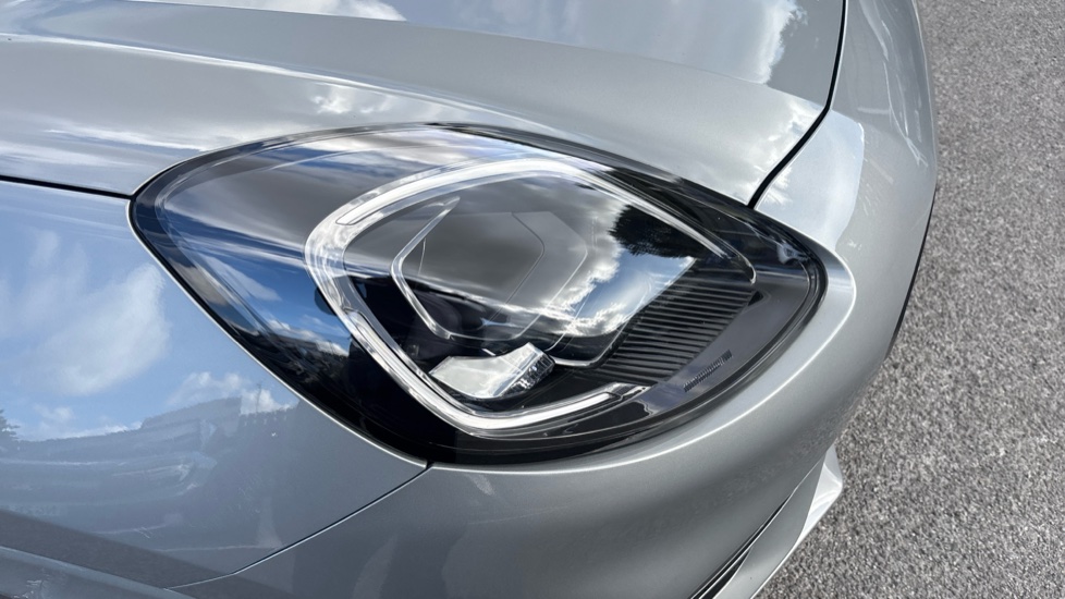 Ford Puma 1.0 EcoBoost Hybrid mHEV ST-Line X 5dr Petrol Hatchback - Image 22