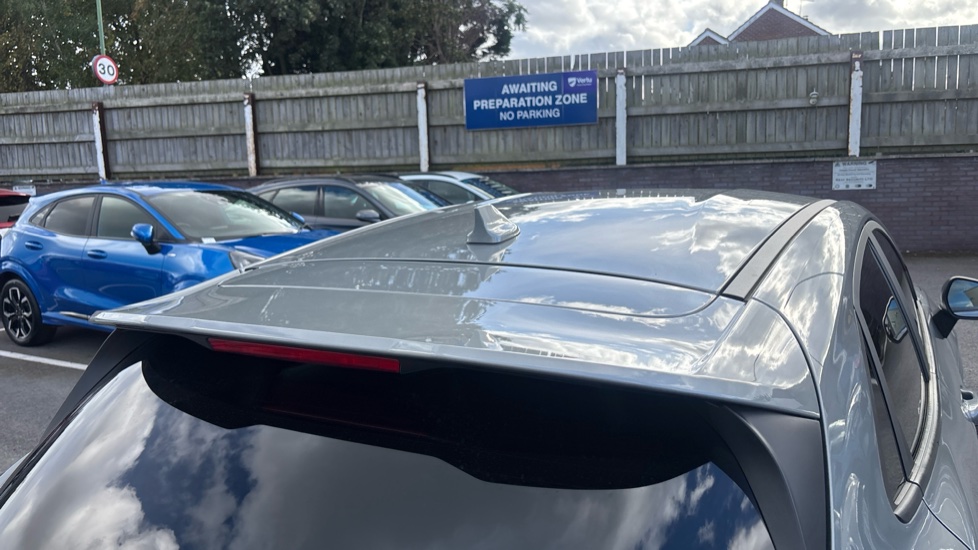 Ford Puma 1.0 EcoBoost Hybrid mHEV ST-Line X 5dr Petrol Hatchback - Image 23