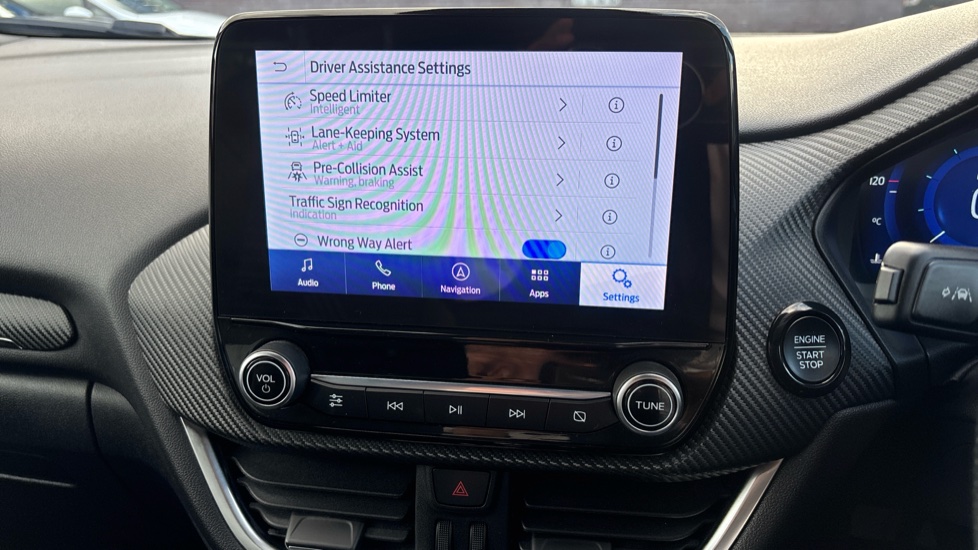 Ford Puma 1.0 EcoBoost Hybrid mHEV ST-Line X 5dr Petrol Hatchback - Image 38