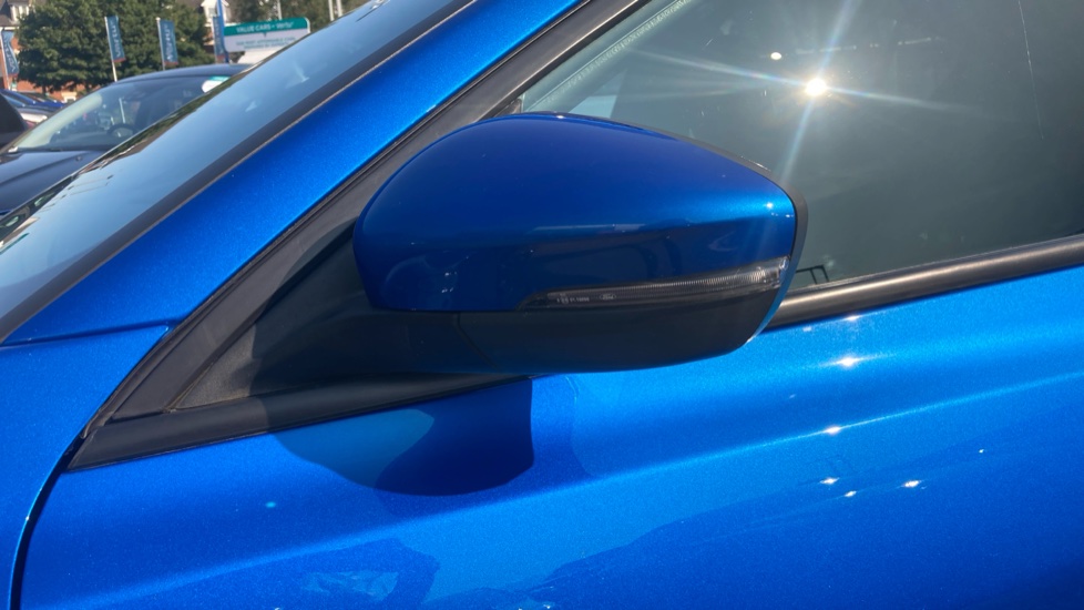 Ford Focus 1.0 EcoBoost Hybrid mHEV 125 ST-Line X Edition 5dr Petrol Hatchback - Image 40