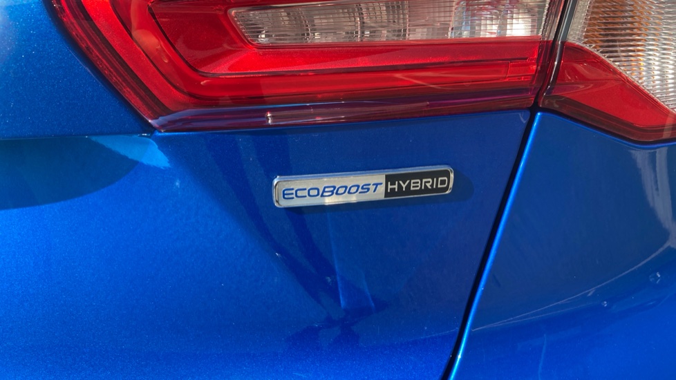 Ford Focus 1.0 EcoBoost Hybrid mHEV 125 ST-Line X Edition 5dr Petrol Hatchback - Image 44