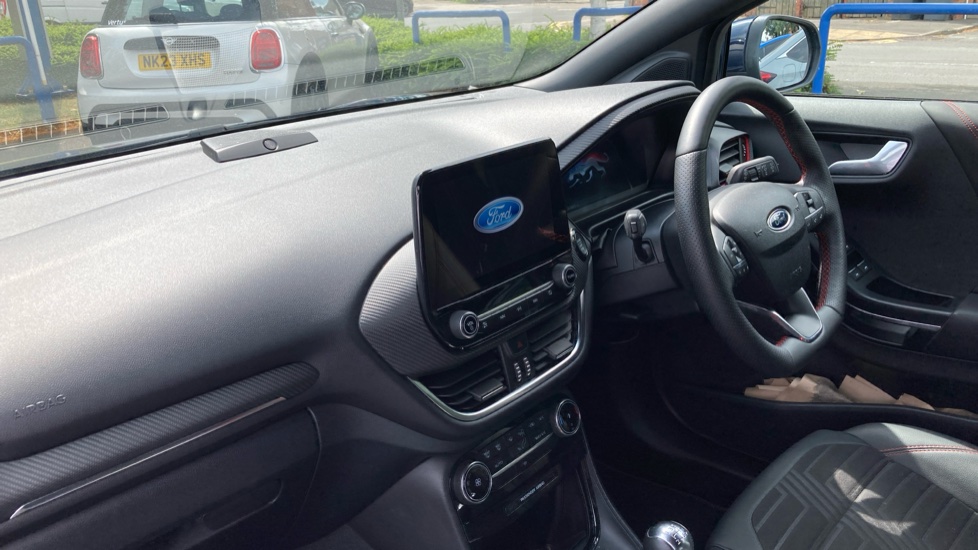 Ford Puma 1.0 EcoBoost Hybrid mHEV ST-Line X 5dr Petrol Hatchback - Image 9
