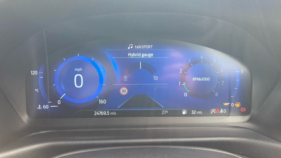 Ford Puma 1.0 EcoBoost Hybrid mHEV ST-Line X 5dr Petrol Hatchback - Image 18