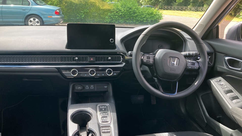 Honda Civic 2.0 eHEV Elegance 5dr CVT Hybrid Hatchback - Image 10