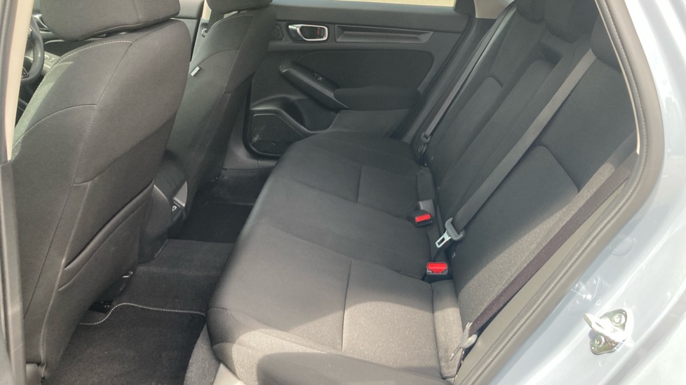Honda Civic 2.0 eHEV Elegance 5dr CVT Hybrid Hatchback - Image 16