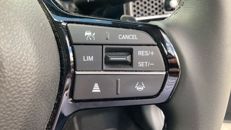 Honda Civic 2.0 eHEV Elegance 5dr CVT Hybrid Hatchback - Image 28