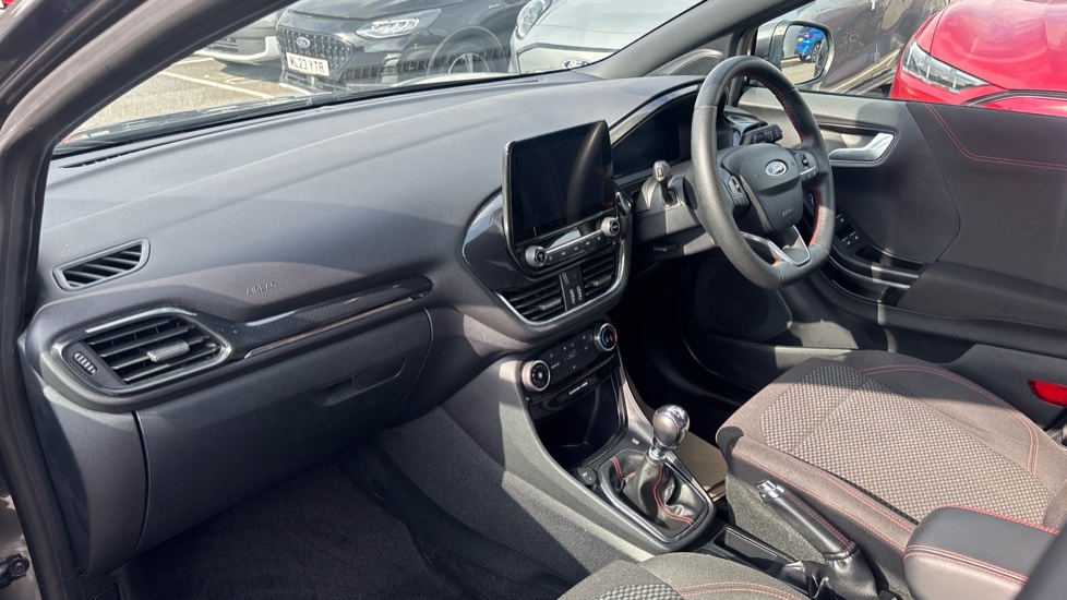 Ford Puma 1.0 EcoBoost Hybrid mHEV ST-Line 5dr Petrol Hatchback - Image 9