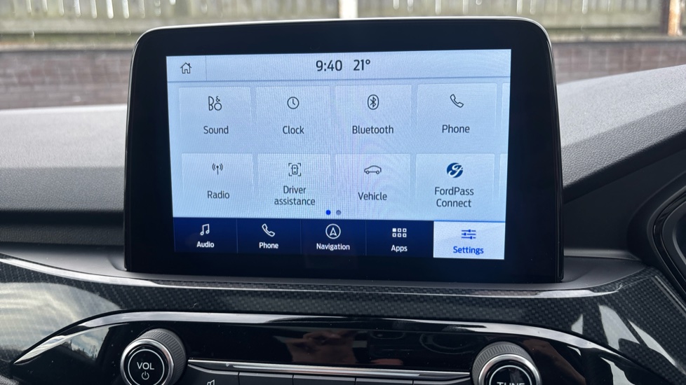 Ford Kuga 2.5 FHEV ST-Line X Edition 5dr CVT Hybrid Estate - Image 41