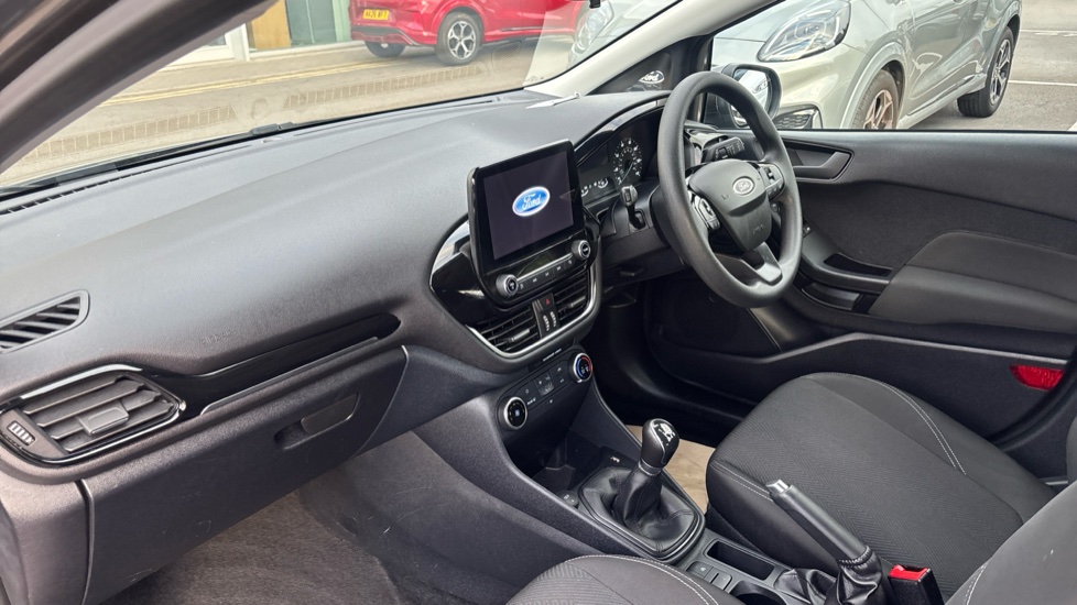 Ford Fiesta 1.1 Trend 5dr Petrol Hatchback - Image 9