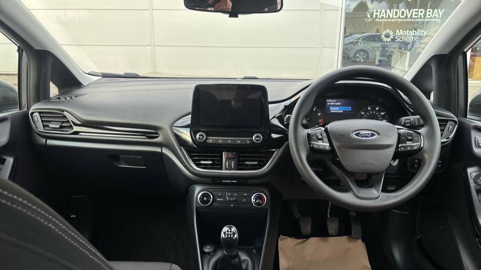 Ford Fiesta 1.1 Trend 5dr Petrol Hatchback - Image 10