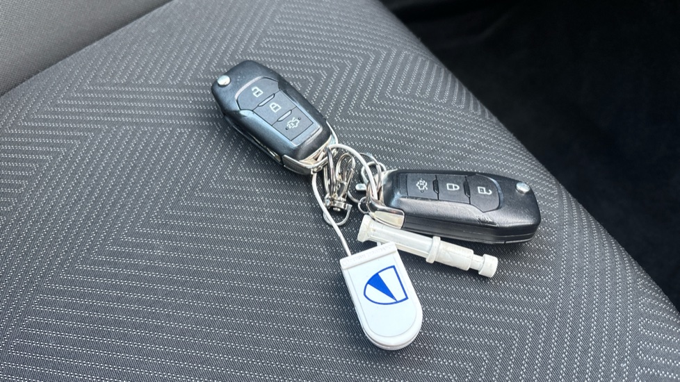 Ford Fiesta 1.1 Trend 5dr Petrol Hatchback - Image 20