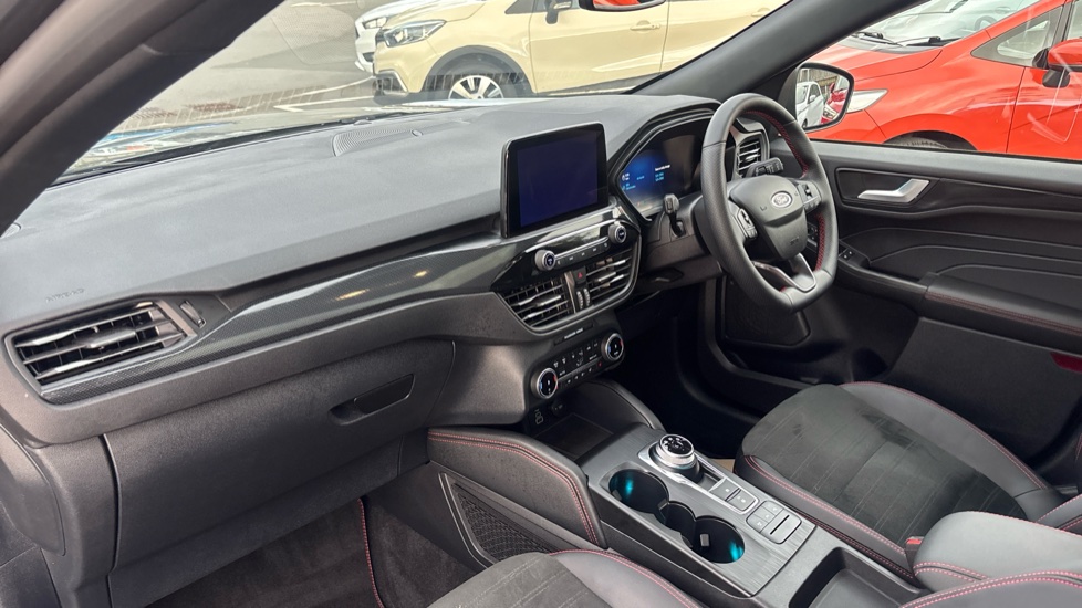 Ford Kuga 2.5 PHEV ST-Line X Edition 5dr CVT Estate - Image 9