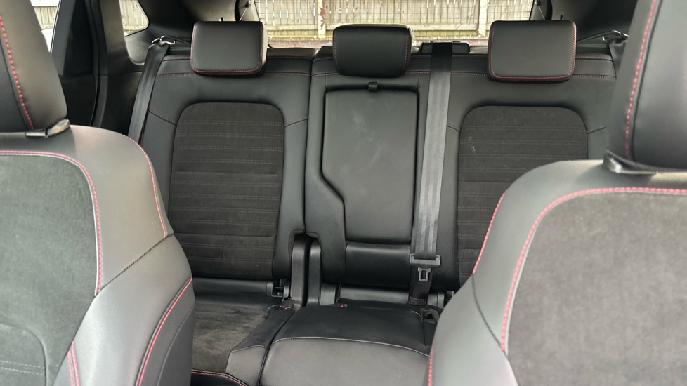 Ford Kuga 2.5 PHEV ST-Line X Edition 5dr CVT Estate - Image 15