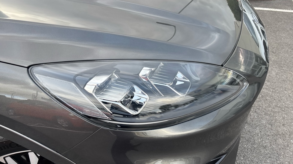 Ford Kuga 2.5 PHEV ST-Line X Edition 5dr CVT Estate - Image 22