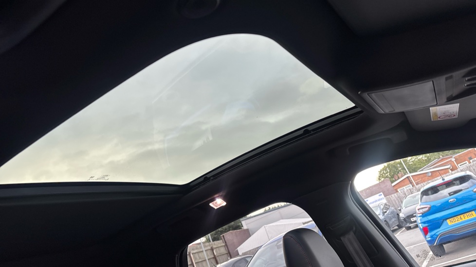 Ford Kuga 2.5 PHEV ST-Line X Edition 5dr CVT Estate - Image 28