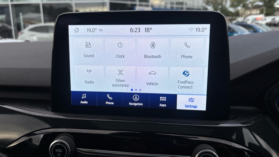 Ford Kuga 2.5 PHEV ST-Line X Edition 5dr CVT Estate - Image 42