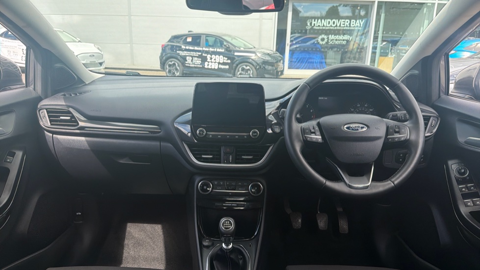 Ford Puma 1.0 EcoBoost Hybrid mHEV Titanium 5dr Petrol Hatchback - Image 10