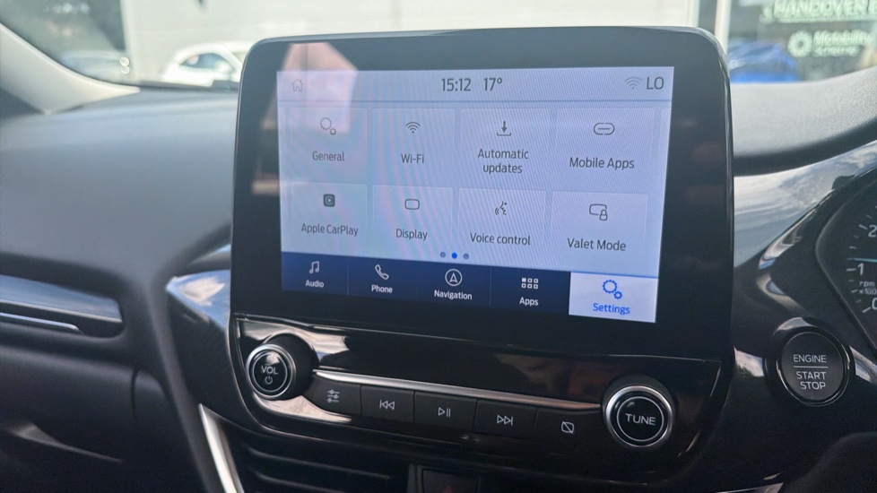 Ford Puma 1.0 EcoBoost Hybrid mHEV Titanium 5dr Petrol Hatchback - Image 28