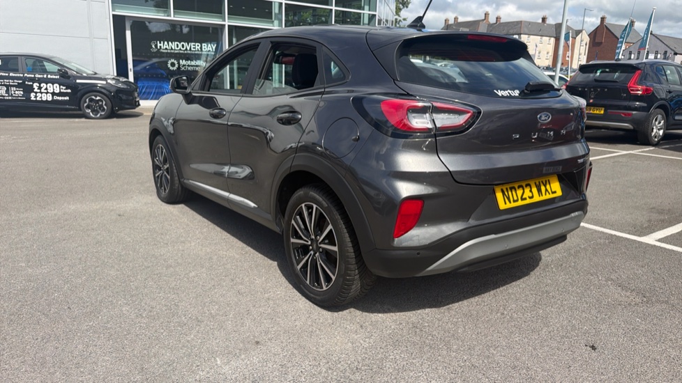 Ford Puma 1.0 EcoBoost Hybrid mHEV Titanium 5dr Petrol Hatchback - Image 34