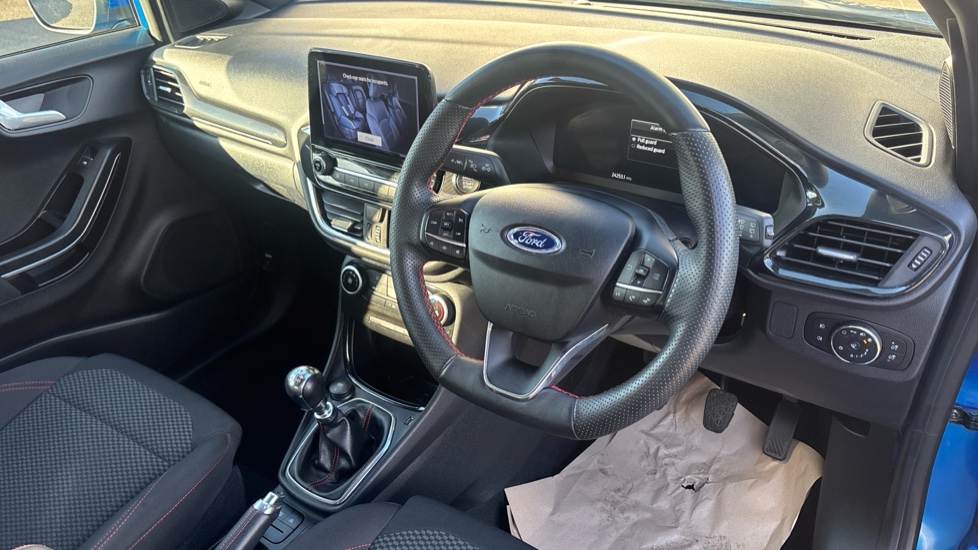 Ford Puma 1.0 EcoBoost Hybrid mHEV ST-Line 5dr Petrol Hatchback - Image 11