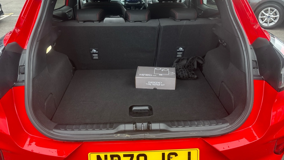 Ford Puma 1.0 EcoBoost Hybrid mHEV ST-Line 5dr Petrol Hatchback - Image 4