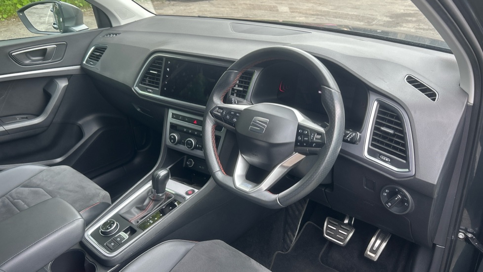 SEAT Ateca 1.5 TSI EVO FR 5dr DSG Petrol Estate - Image 11