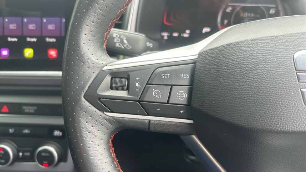 SEAT Ateca 1.5 TSI EVO FR 5dr DSG Petrol Estate - Image 24