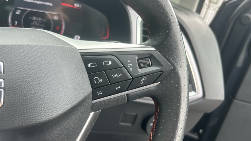 SEAT Ateca 1.5 TSI EVO FR 5dr DSG Petrol Estate - Image 26